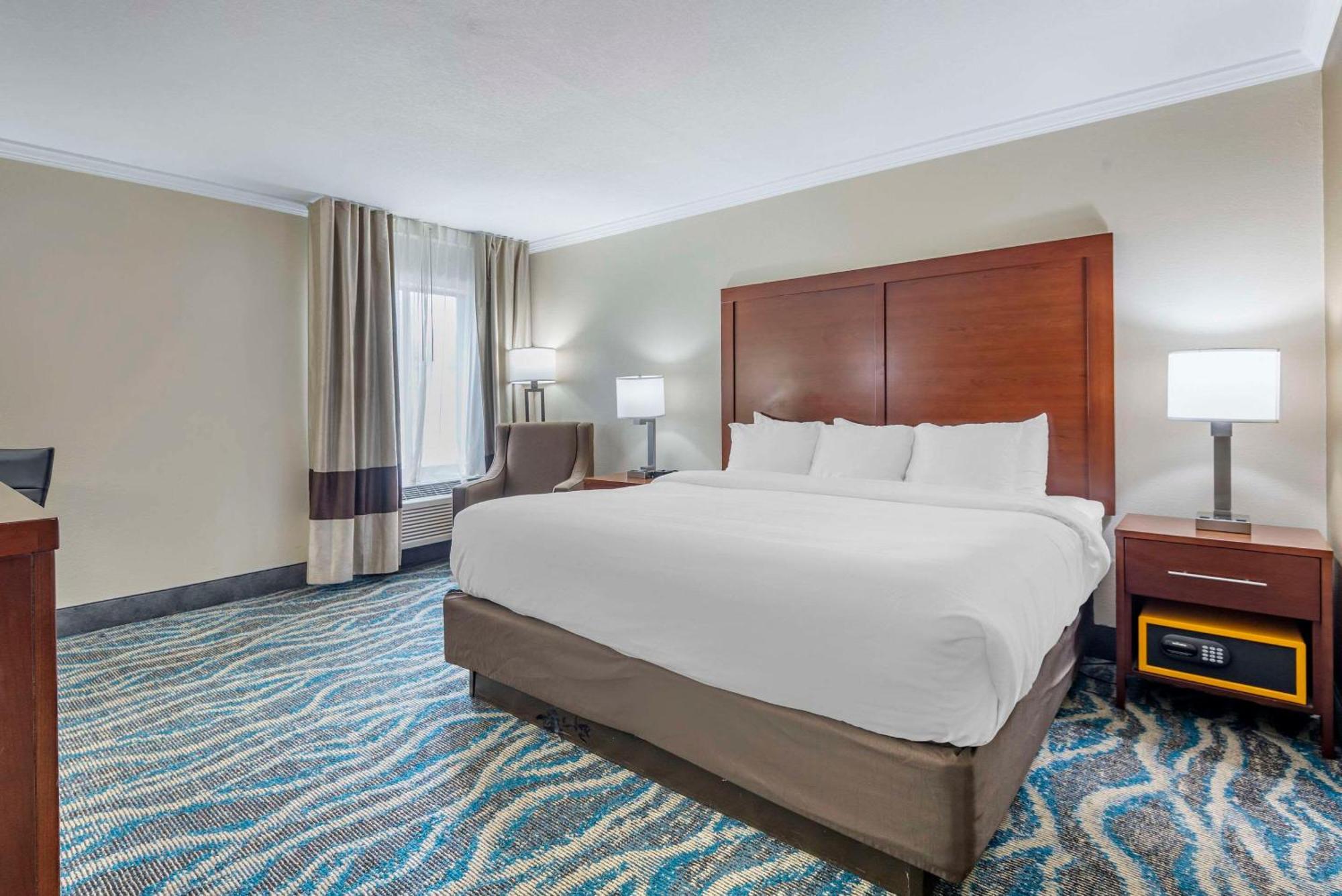 Comfort Inn Asheville East-Blue Ridge Pkwy Access Εξωτερικό φωτογραφία